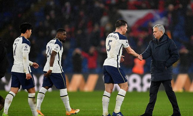 CBA“榜首大战”：山西力克广厦 张宁读秒绝杀